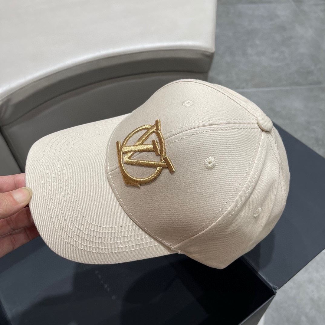 Louis Vuitton Caps